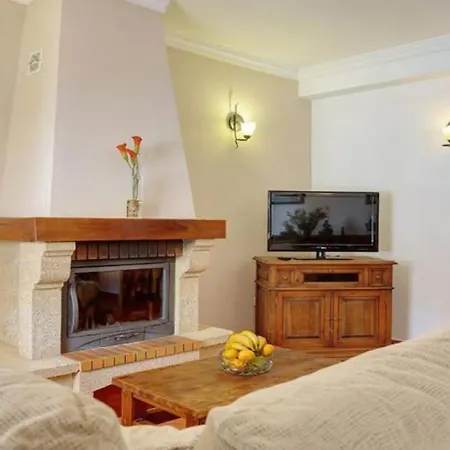 Bright 2 Bedroom Townhouse Tatil Evi *